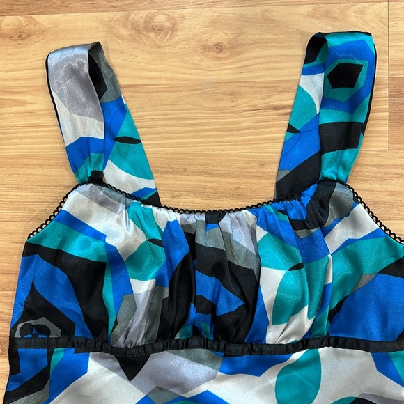 Bwear dress top - Picture 2 of 6